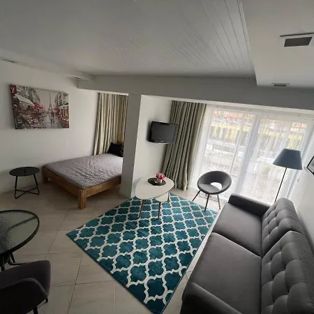 J.simpsono Apartamentai *